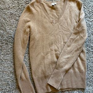 Halogen V-Neck Sweater in Warm Tan